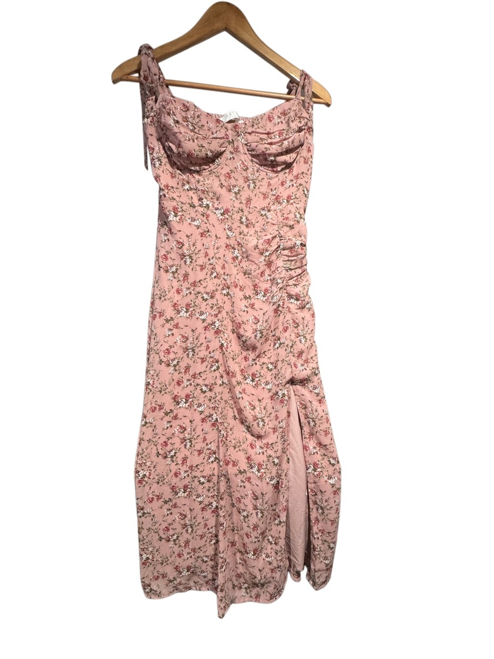 ASTR NWOT The Label Pink Ruched Midi Dress